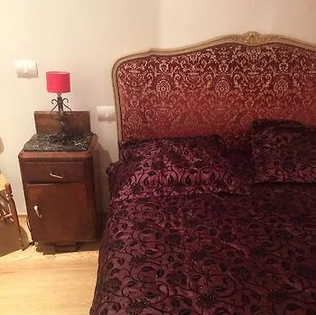 Florence Vintage Apartments