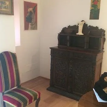 Florence Vintage Apartments