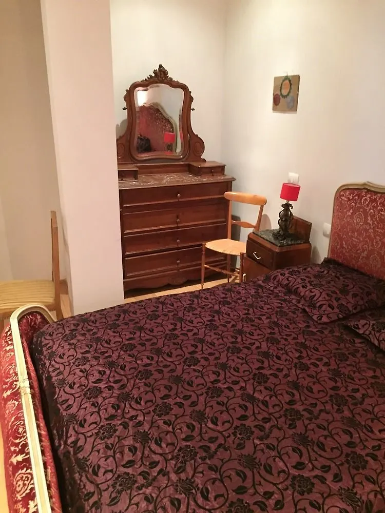 Florence Vintage Apartments