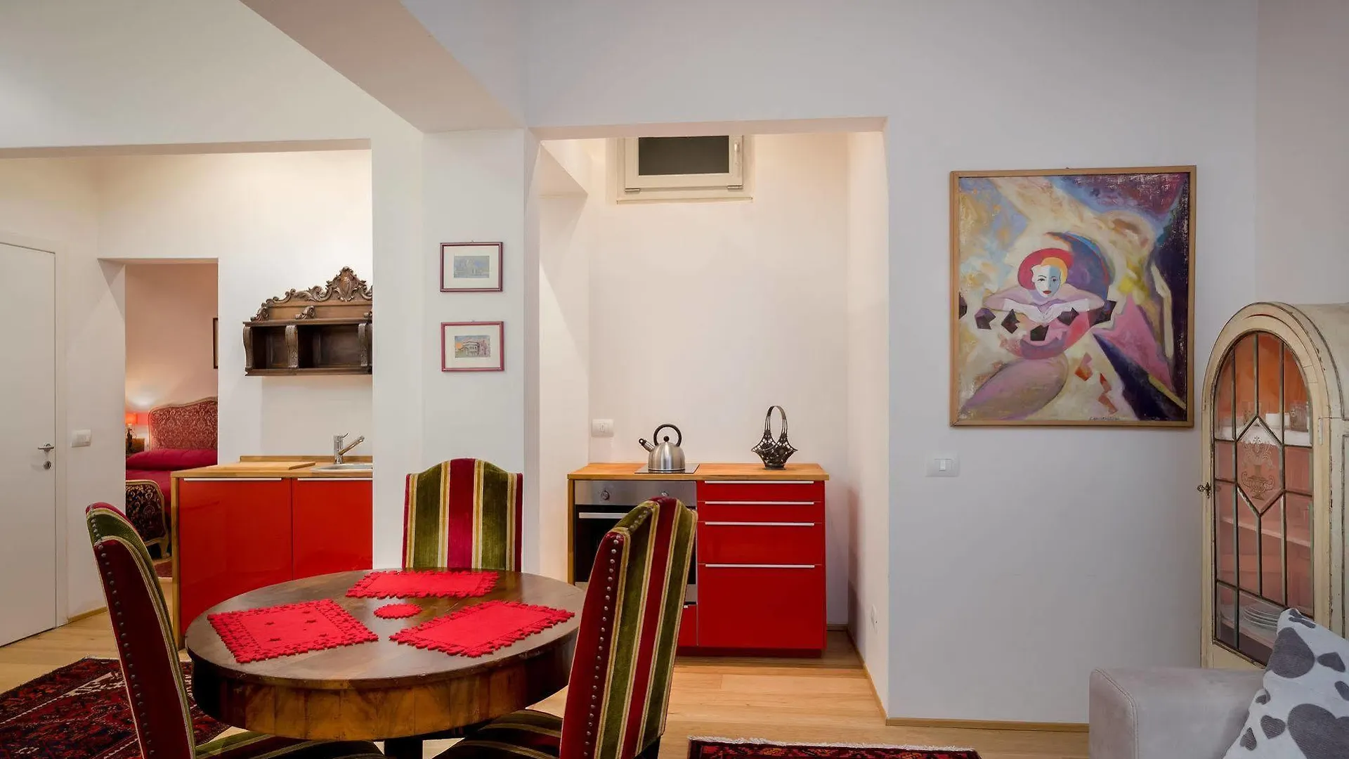 Florence Vintage Apartments Italy